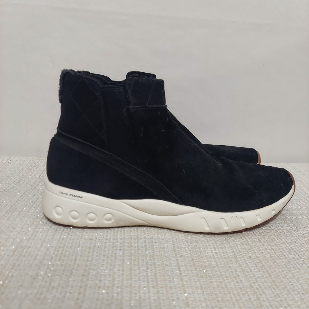 Reebok Women's Ers Deluxe Chelsea Running Shoe 7.5 Black BD2242